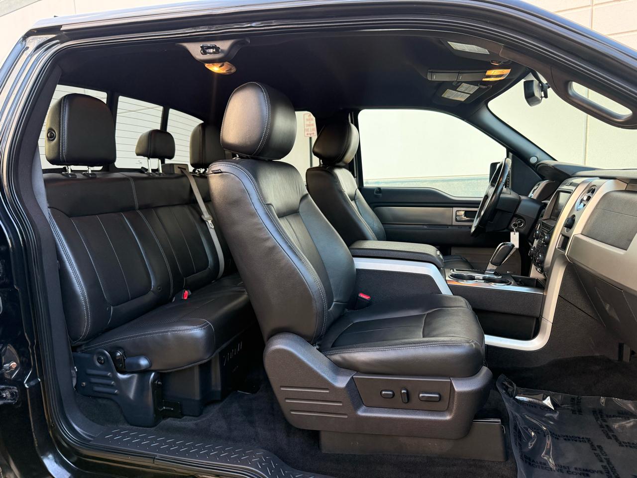 Ford F-150 4WD SuperCab 145" Lariat 2013