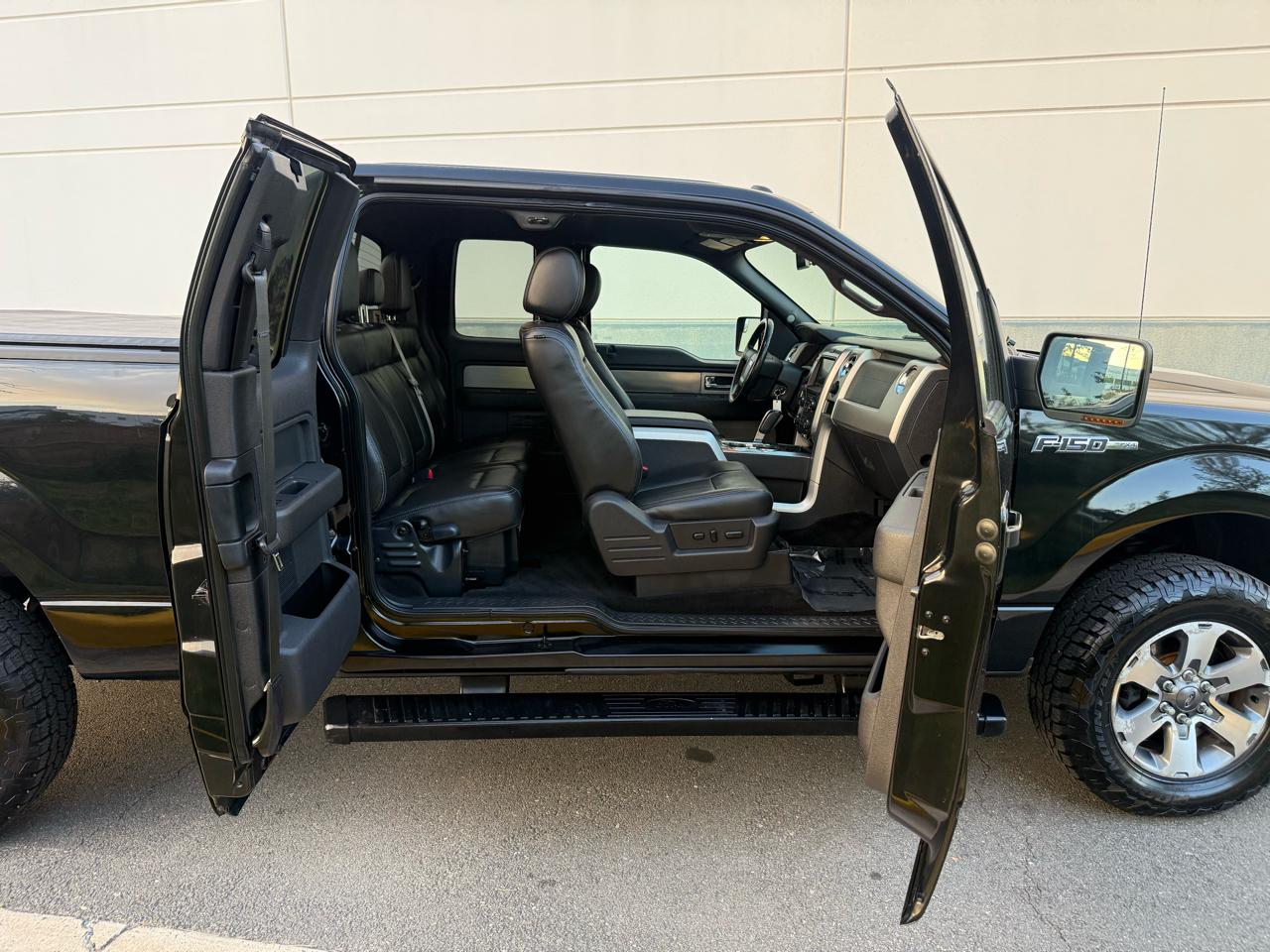 Ford F-150 4WD SuperCab 145" Lariat 2013