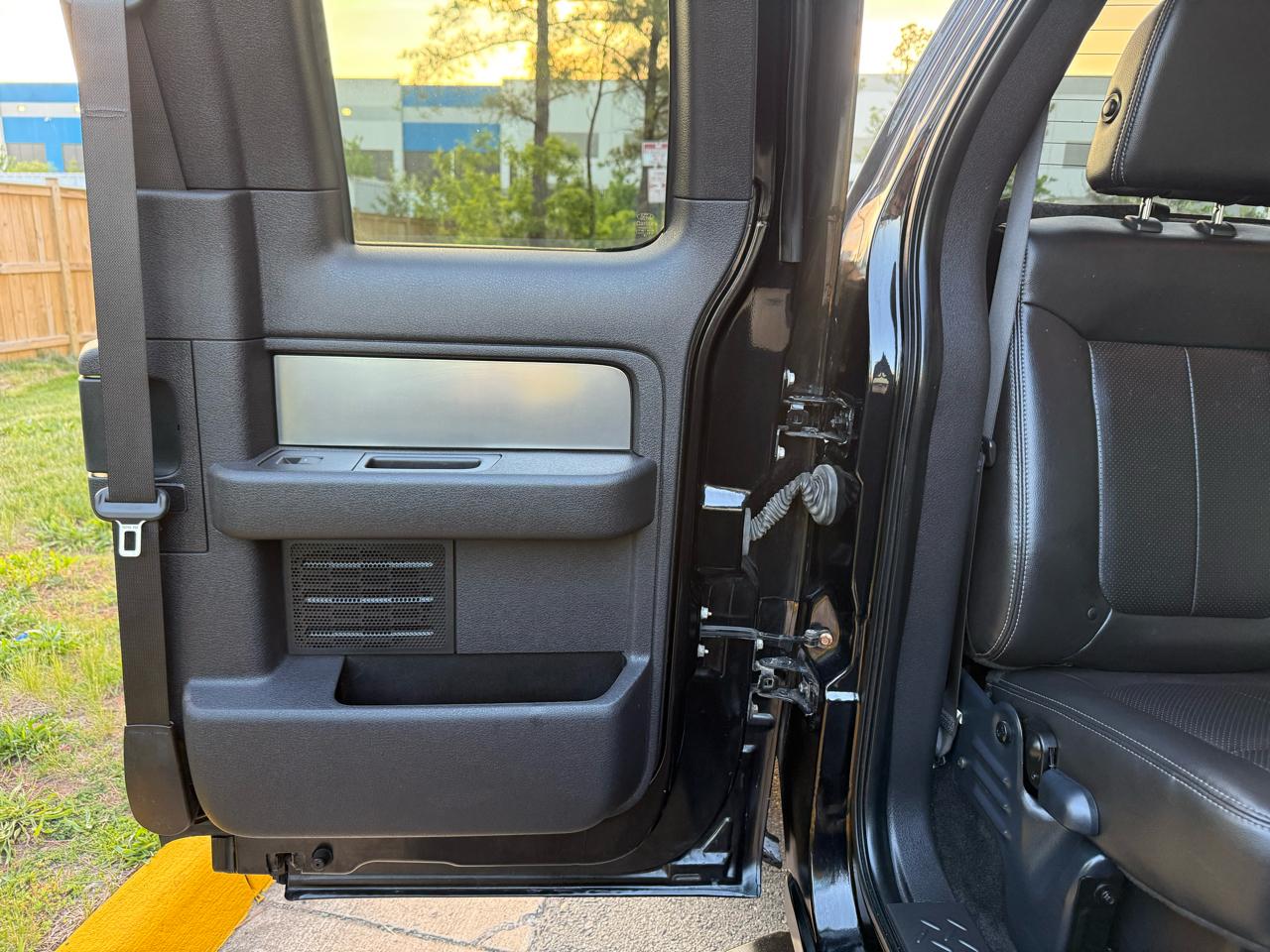 Ford F-150 4WD SuperCab 145" Lariat 2013