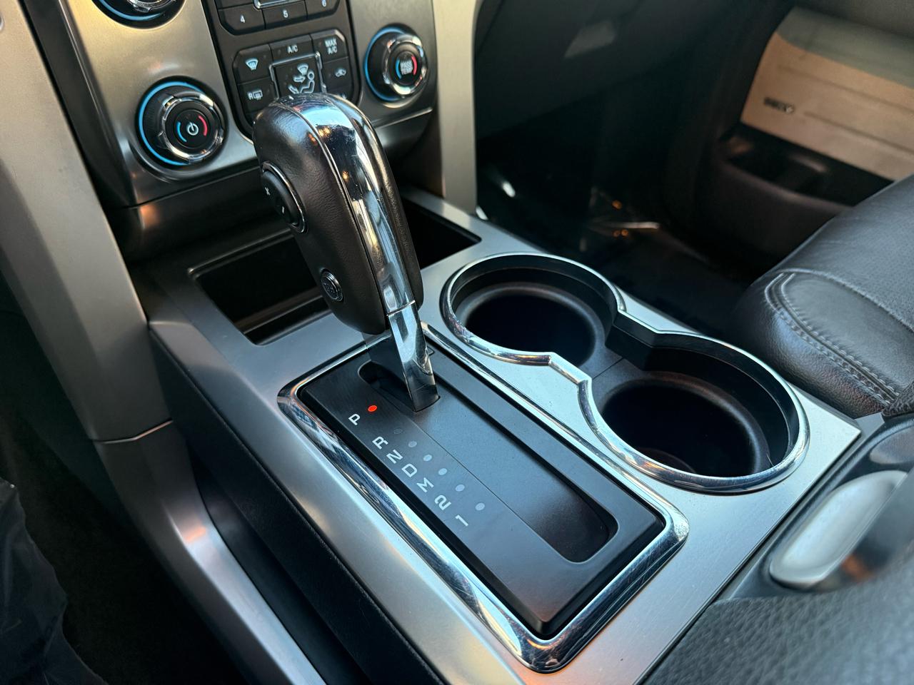 Ford F-150 4WD SuperCab 145" Lariat 2013