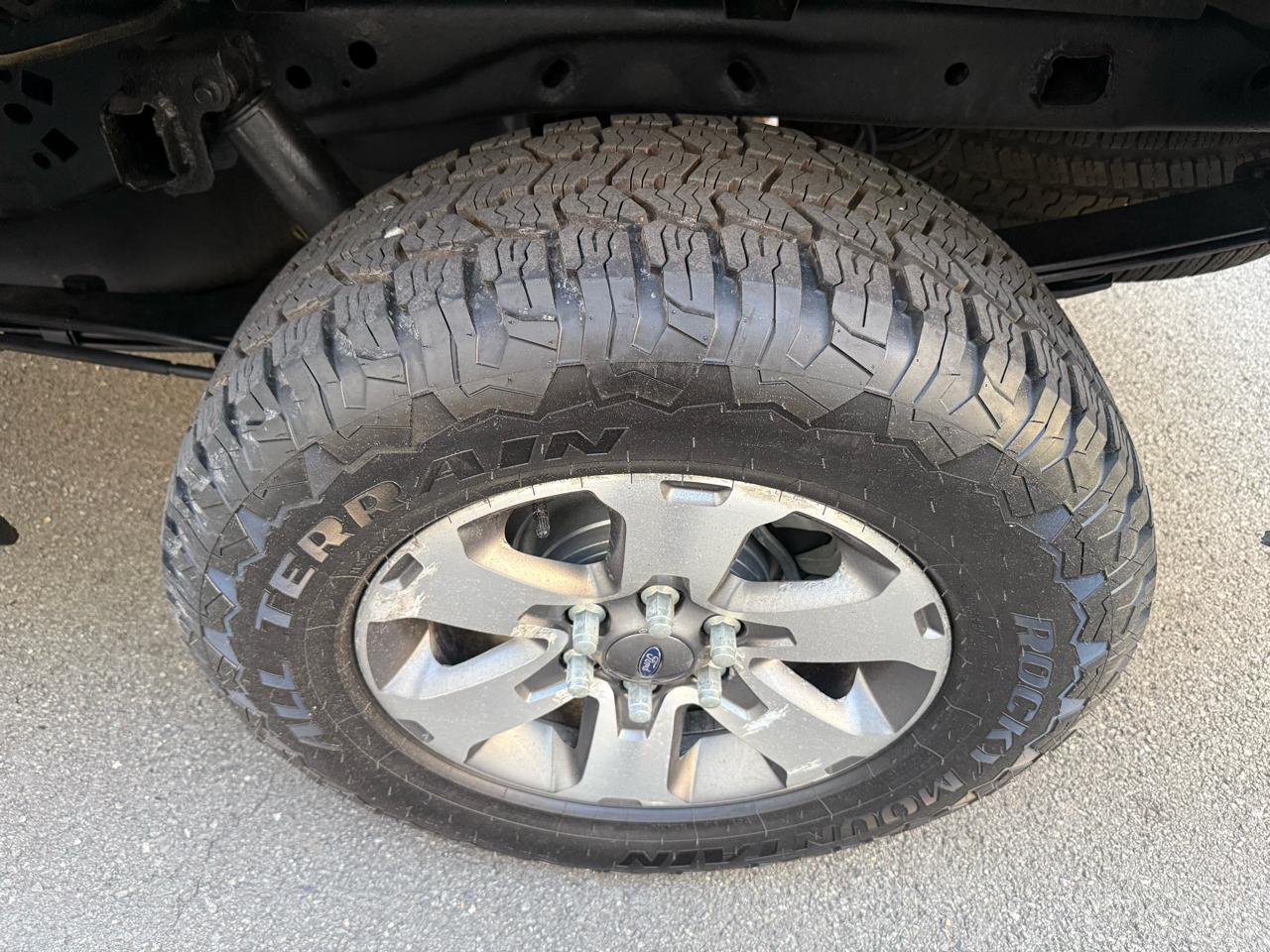 Ford F-150 4WD SuperCab 145" Lariat 2013