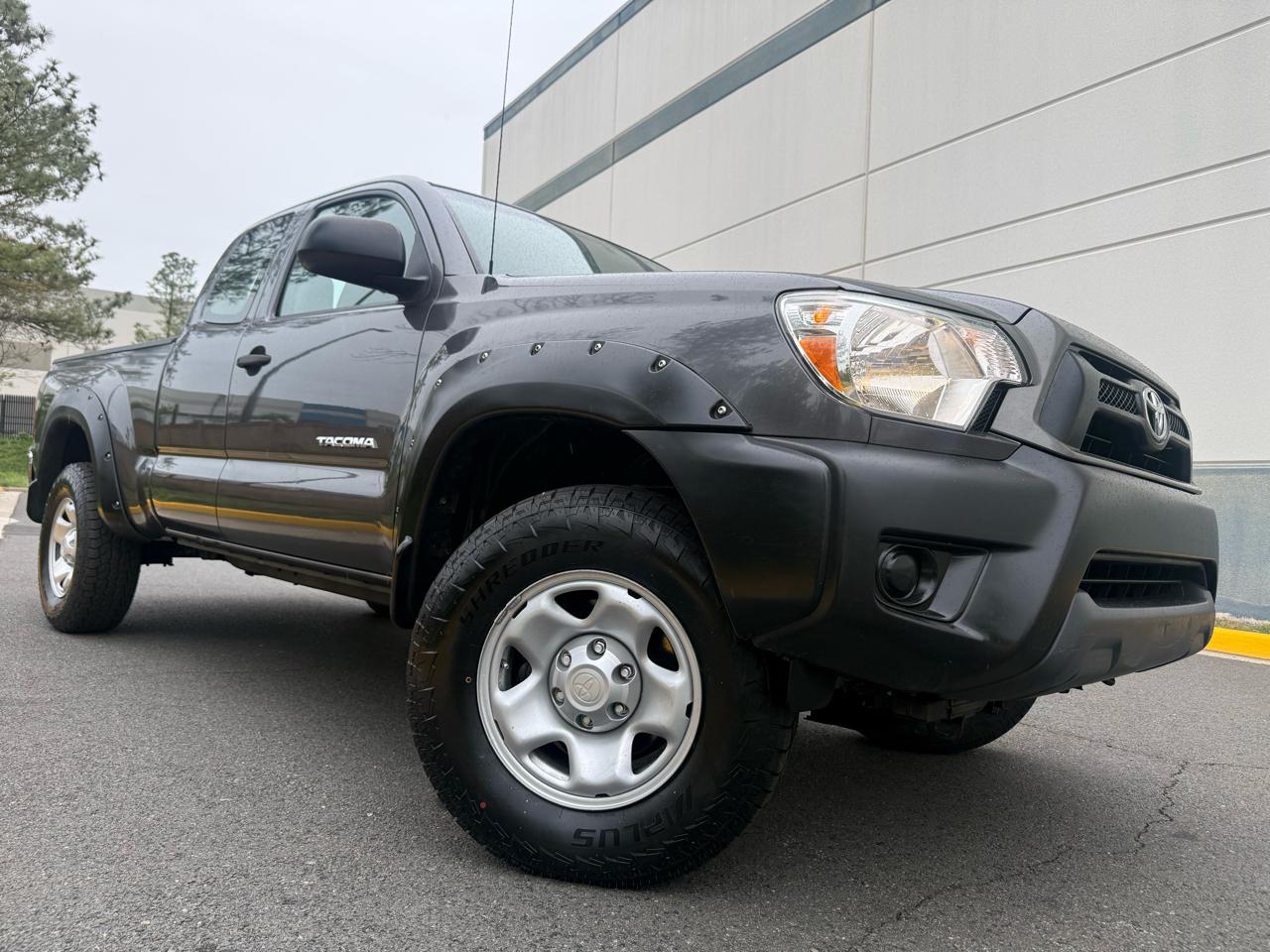 Toyota Tacoma 4WD Access Cab I4 MT (Natl) 2014