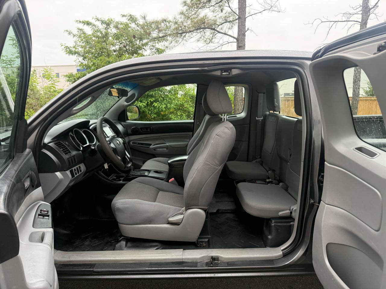 Toyota Tacoma 4WD Access Cab I4 MT (Natl) 2014