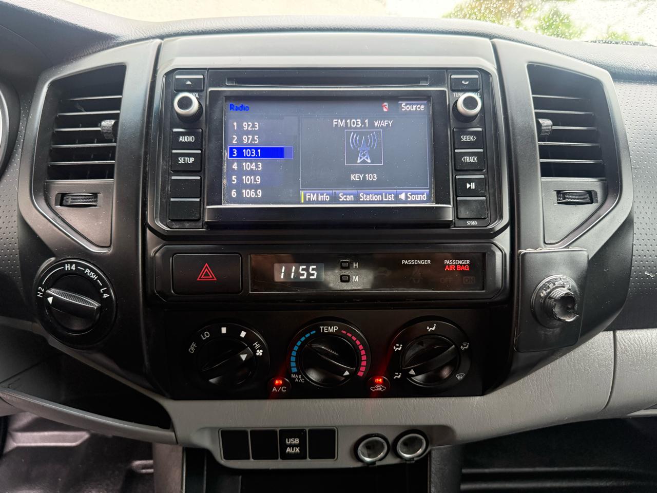 Toyota Tacoma 4WD Access Cab I4 MT (Natl) 2014