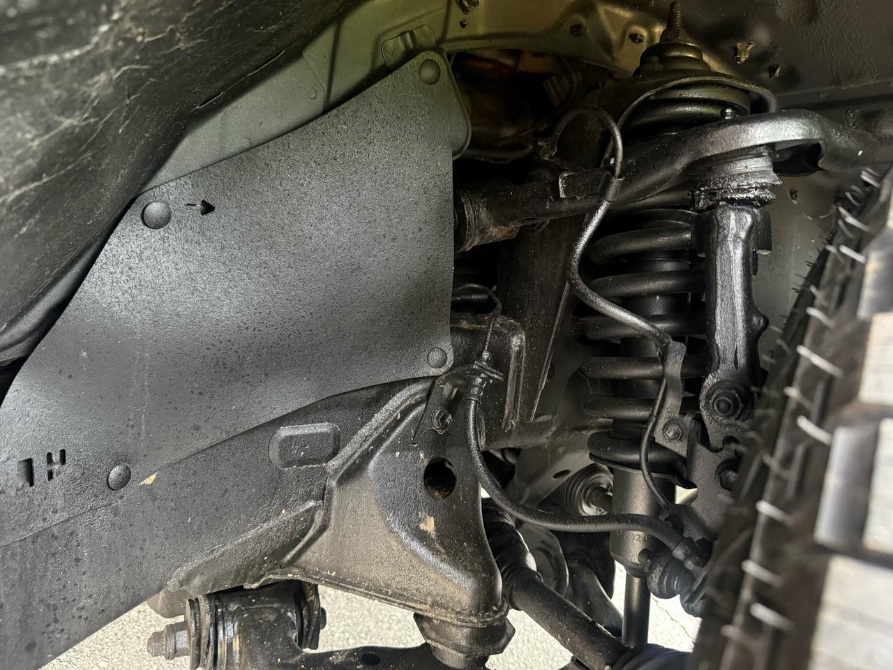 Toyota Tacoma 4WD Access Cab I4 MT (Natl) 2014