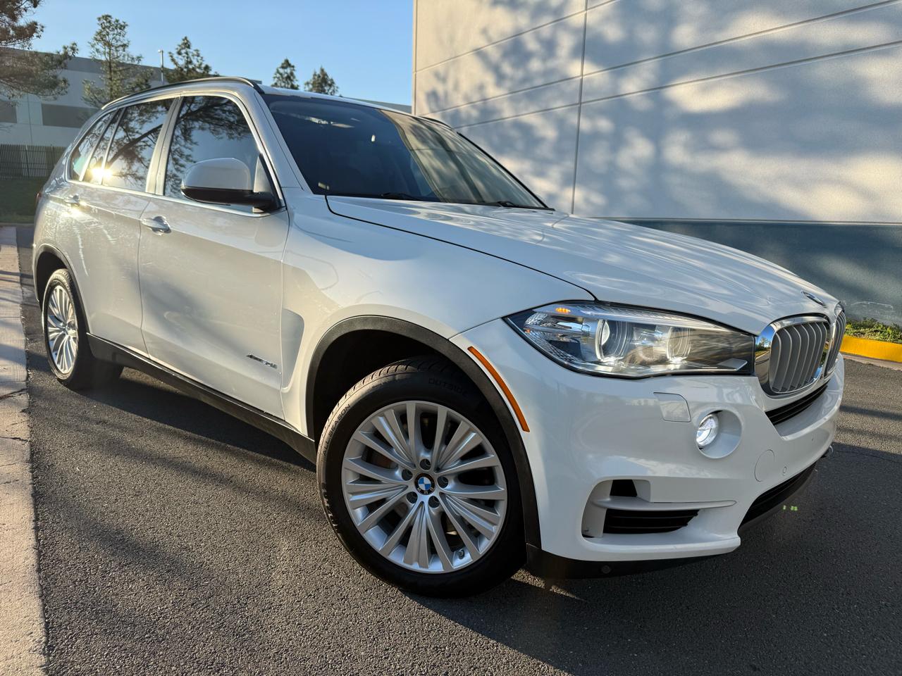 2015 BMW X5 AWD 4dr xDrive50i