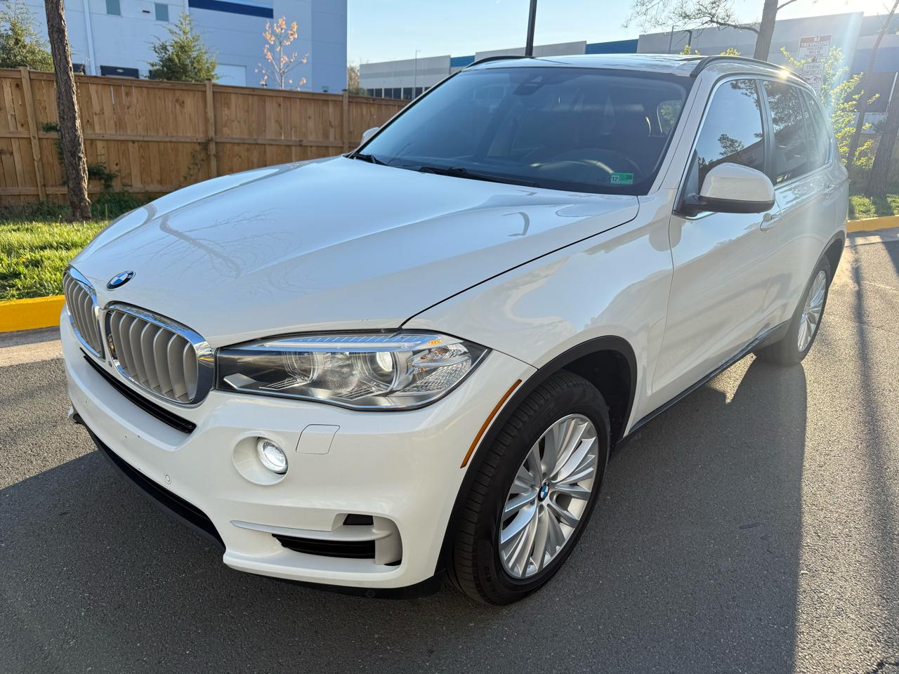BMW X5 AWD 4dr xDrive50i 2015