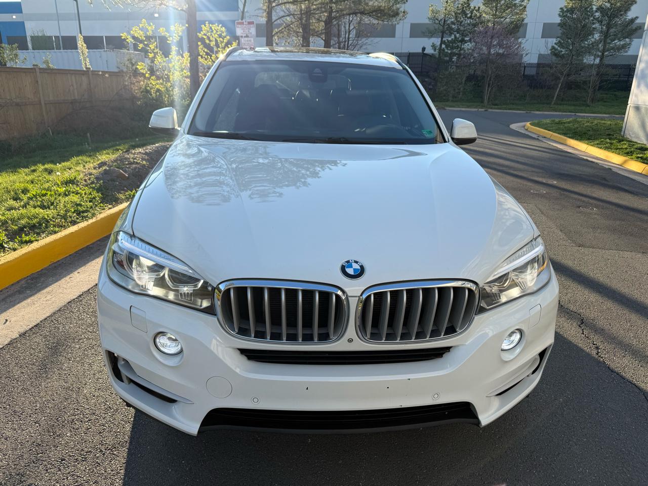 BMW X5 AWD 4dr xDrive50i 2015