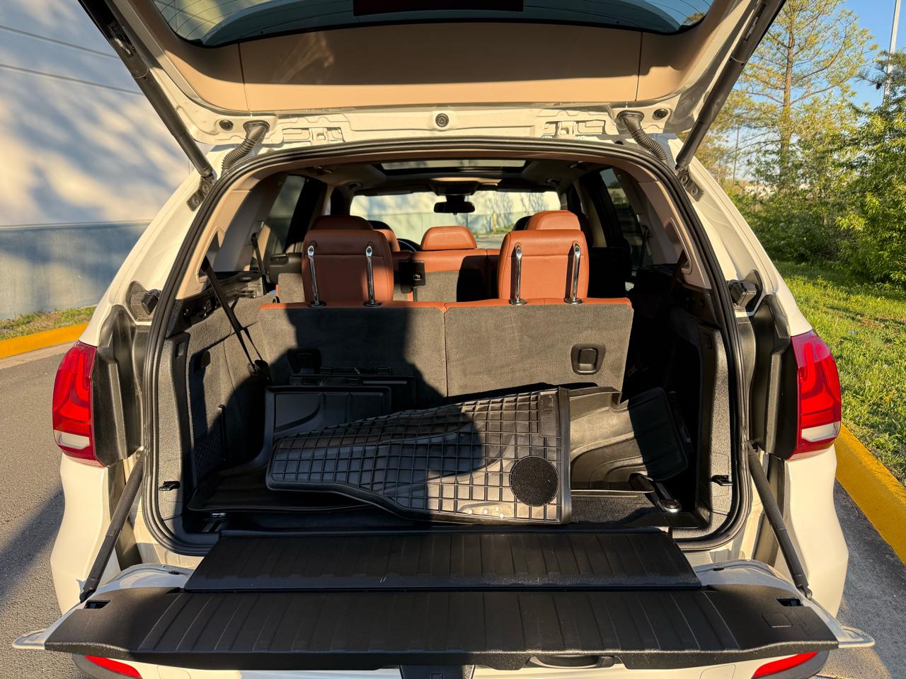 BMW X5 AWD 4dr xDrive50i 2015