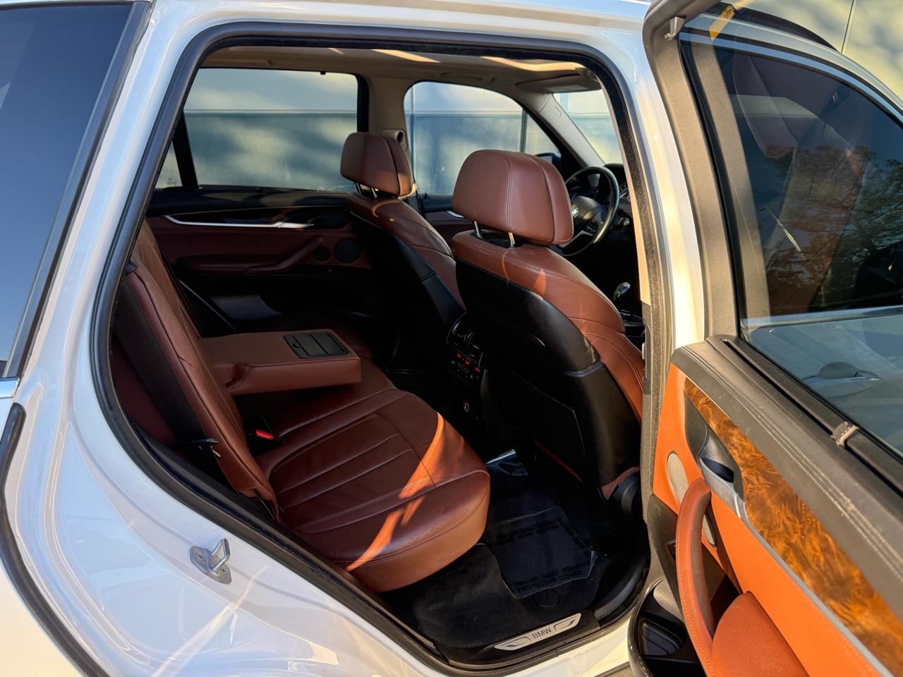 BMW X5 AWD 4dr xDrive50i 2015
