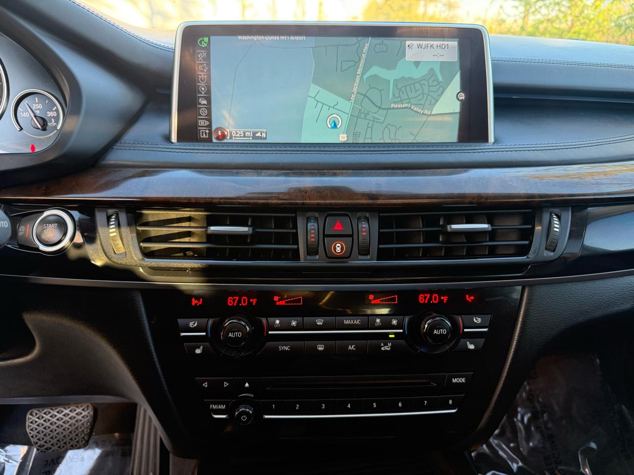 BMW X5 AWD 4dr xDrive50i 2015