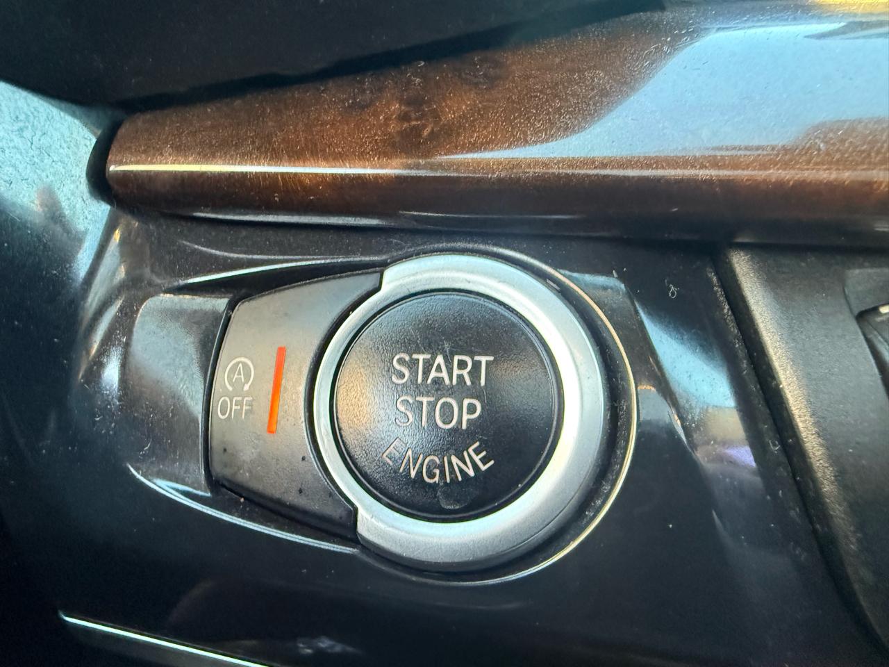 BMW X5 AWD 4dr xDrive50i 2015