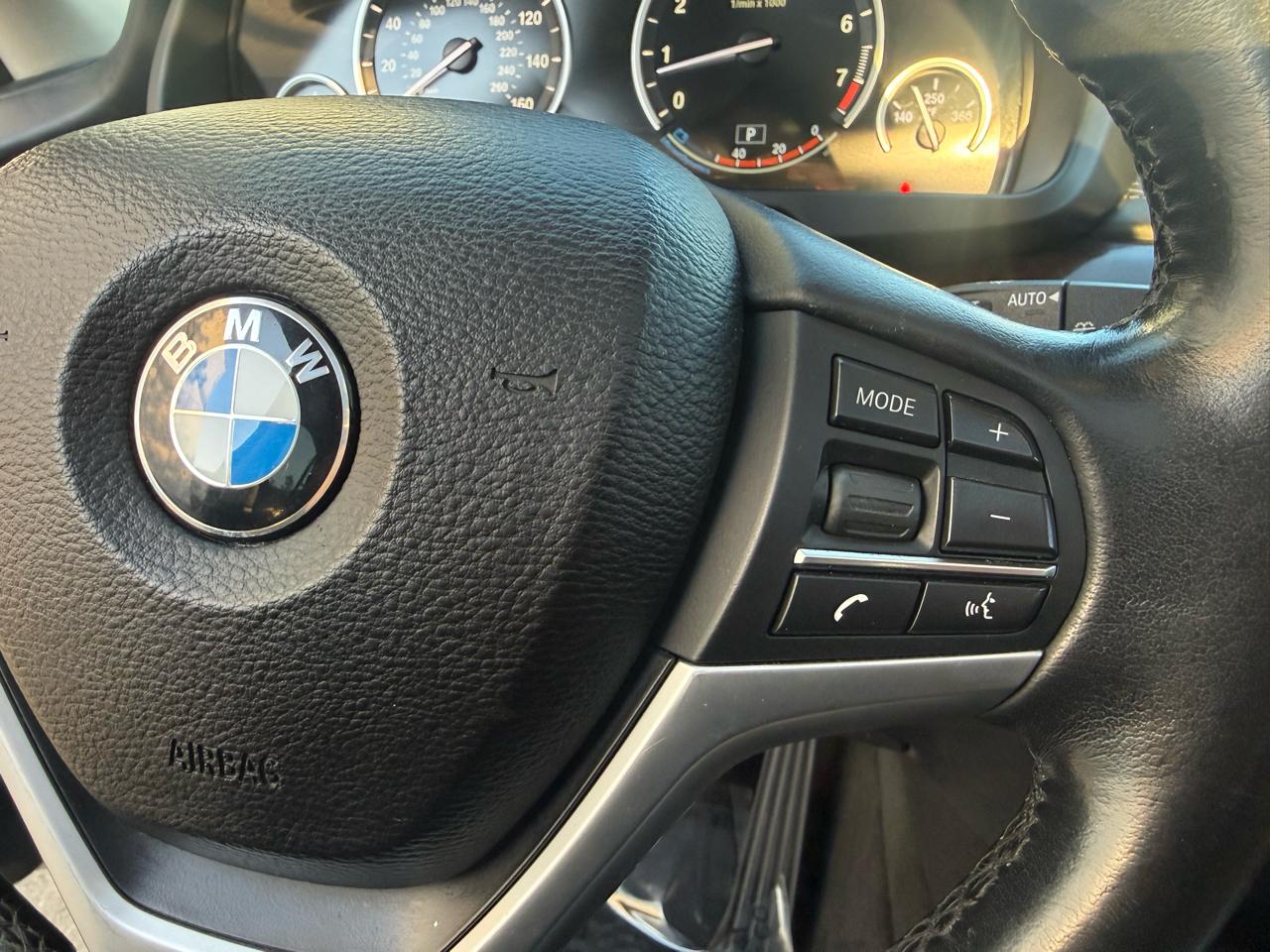 BMW X5 AWD 4dr xDrive50i 2015