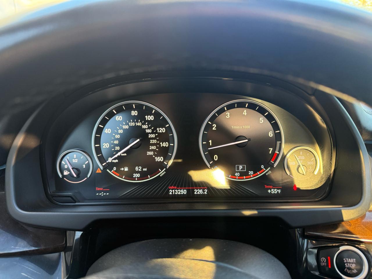 BMW X5 AWD 4dr xDrive50i 2015