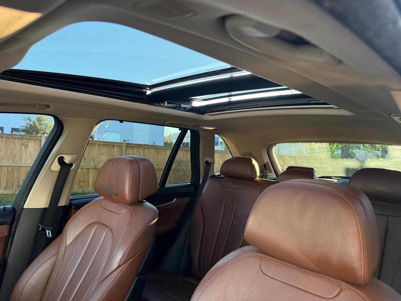 BMW X5 AWD 4dr xDrive50i 2015