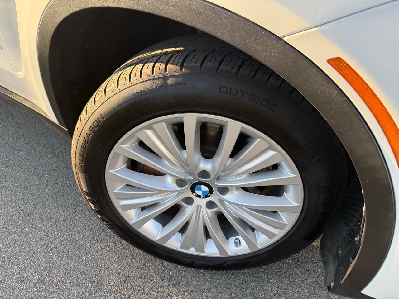 BMW X5 AWD 4dr xDrive50i 2015