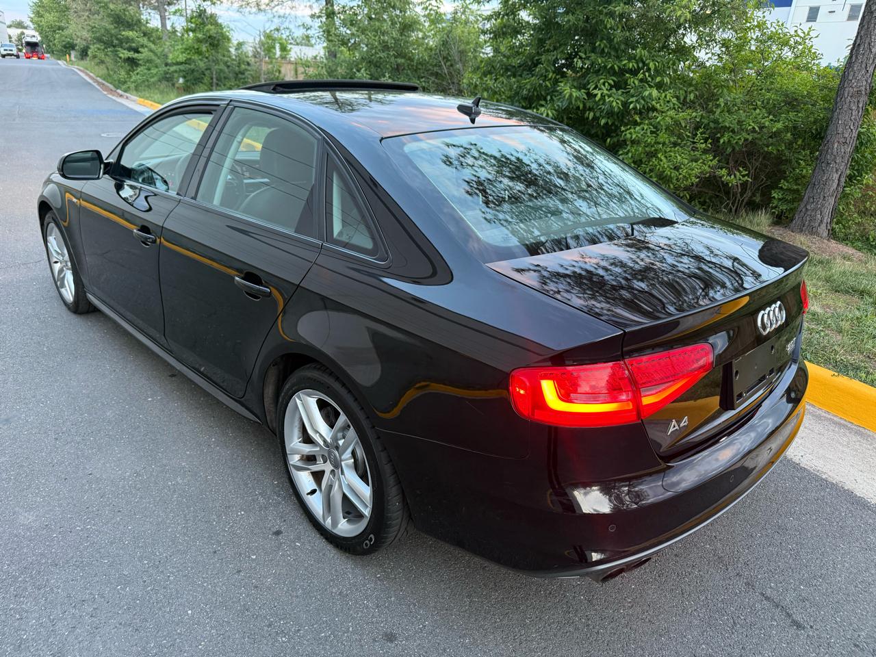 Audi A4 2.0 T quattro 2016