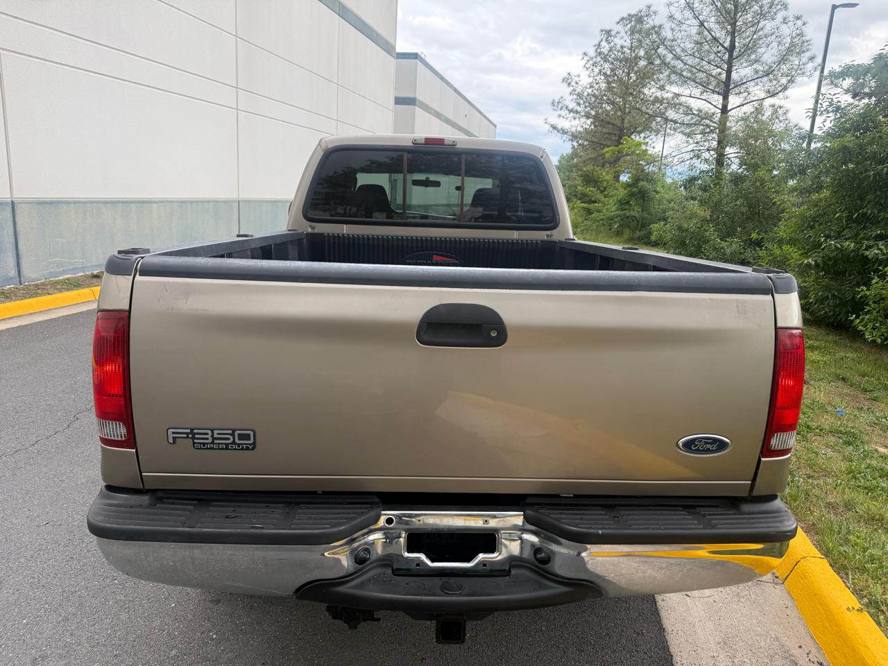 Ford Super Duty F-350 SRW Crew Cab 156" King Ranch 4WD 2004