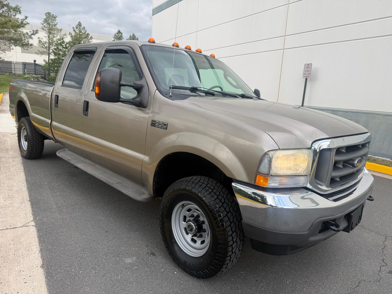 Ford Super Duty F-350 SRW Crew Cab 156" King Ranch 4WD 2004