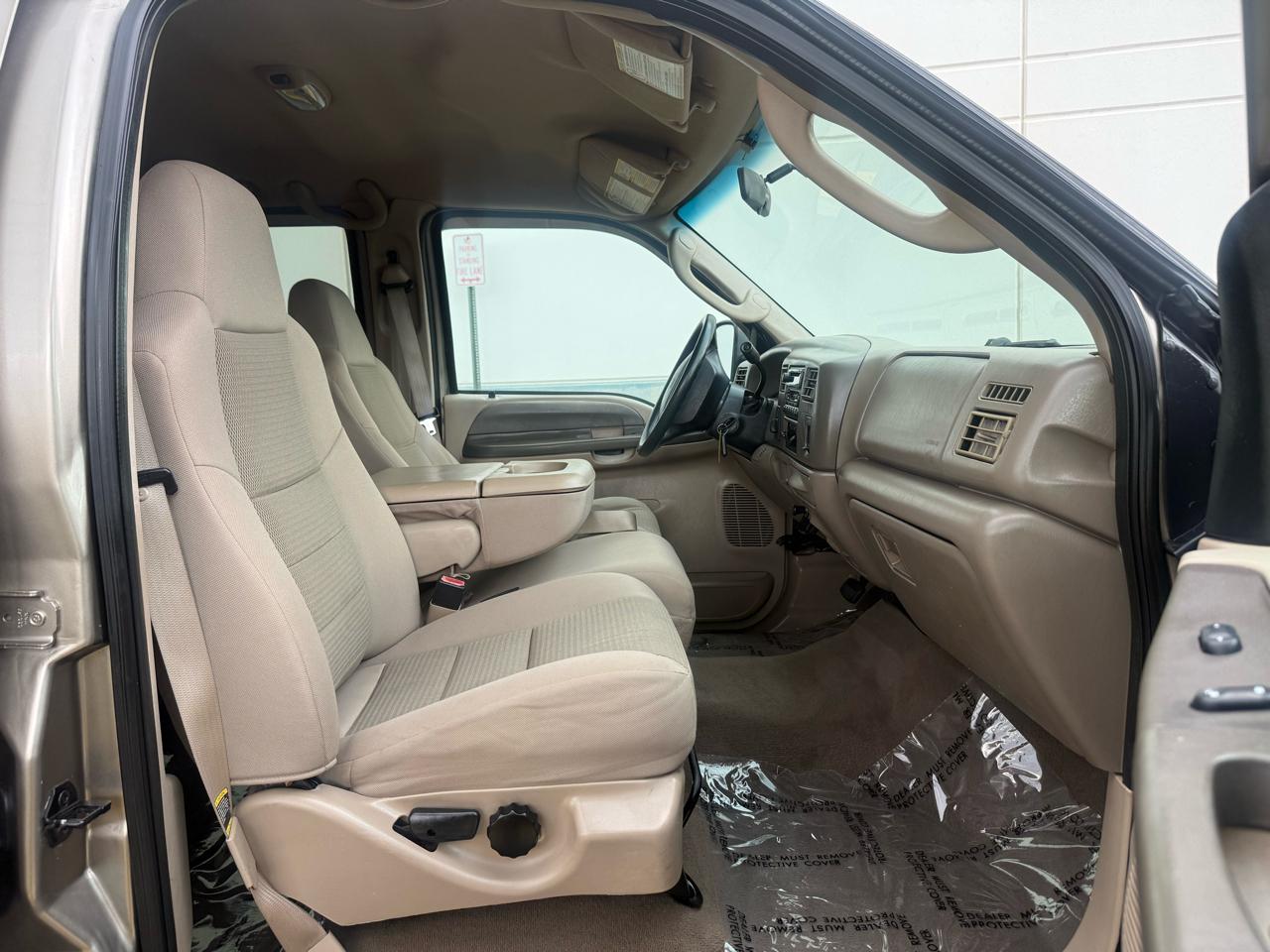 Ford Super Duty F-350 SRW Crew Cab 156" King Ranch 4WD 2004