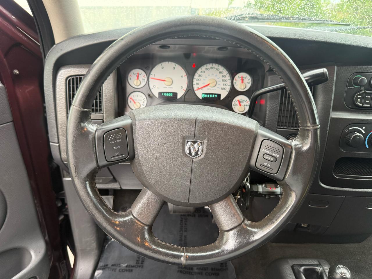 Dodge Ram 3500 4dr Quad Cab 160.5" WB DRW 4WD SLT 2005