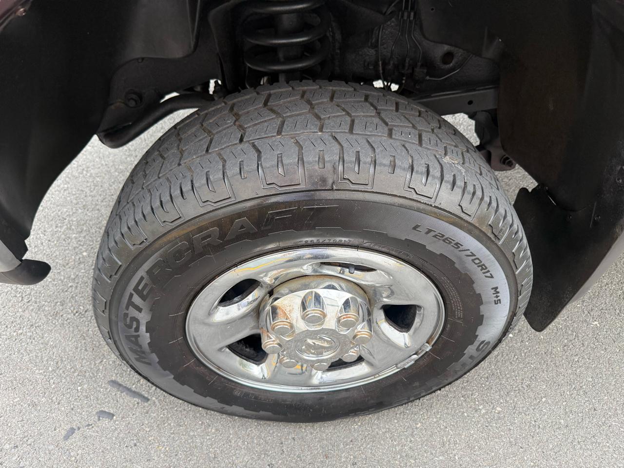Dodge Ram 3500 4dr Quad Cab 160.5" WB DRW 4WD SLT 2005