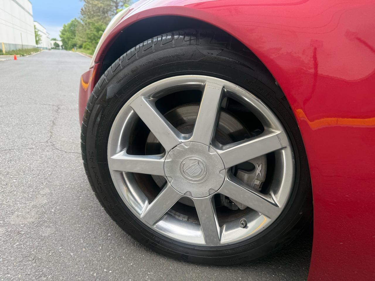 Cadillac XLR 2dr Convertible 2004