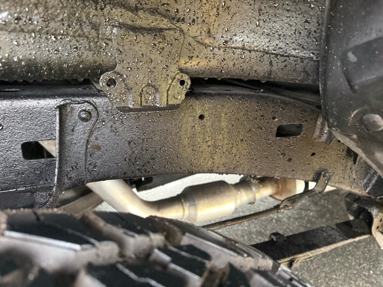 Toyota Tundra 4WD Truck CrewMax 5.7L V8 6-Spd AT (Natl) 2010