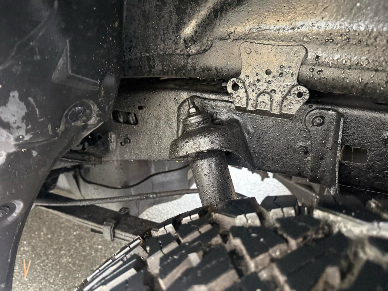 Toyota Tundra 4WD Truck CrewMax 5.7L V8 6-Spd AT (Natl) 2010