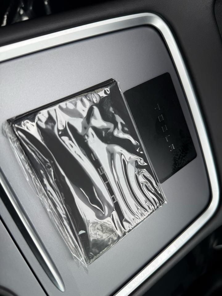 Tesla Model Y Long Range AWD *Ltd Avail* 2025