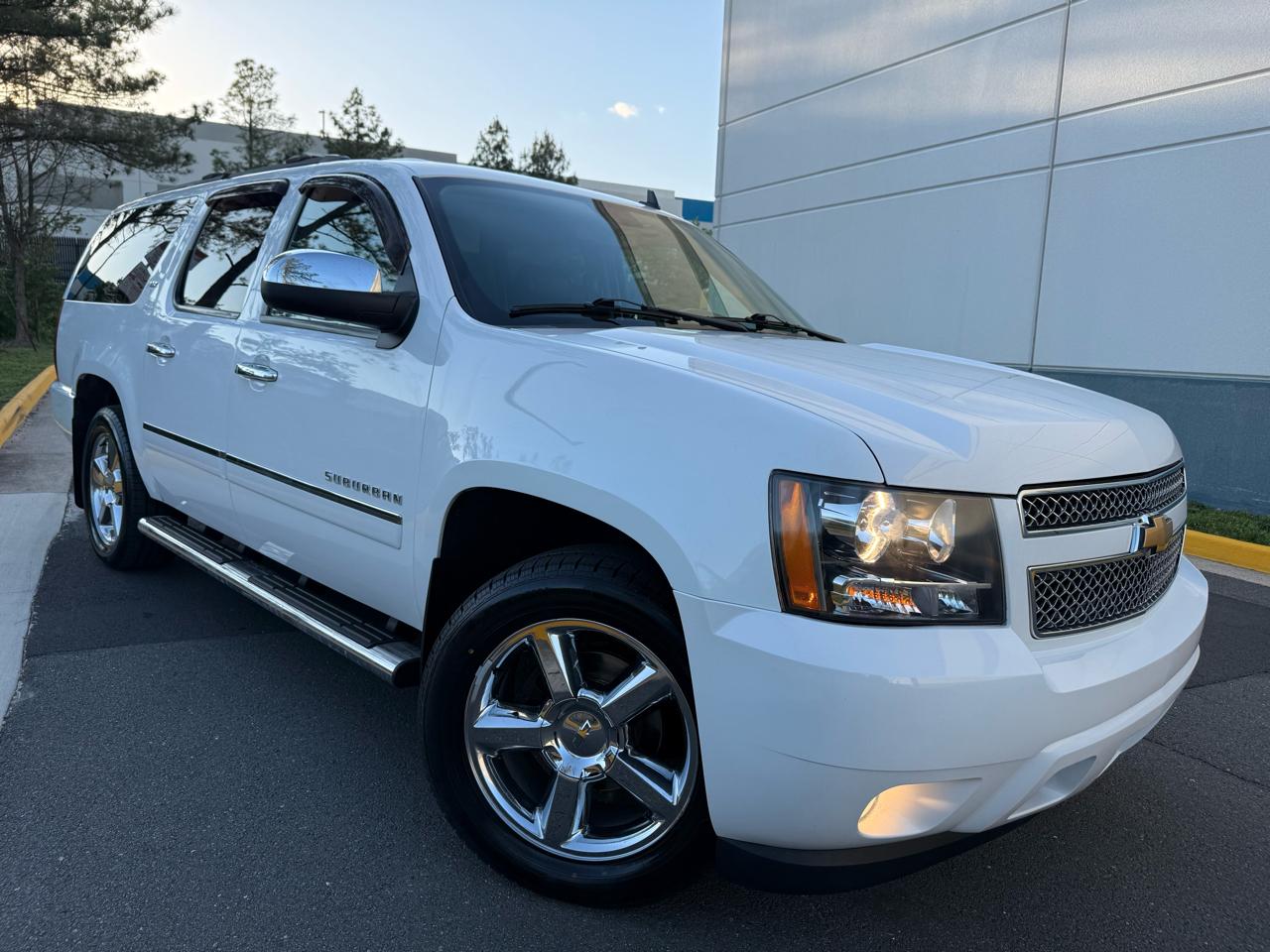 2013 Chevrolet Suburban 4WD 4dr 1500 LTZ