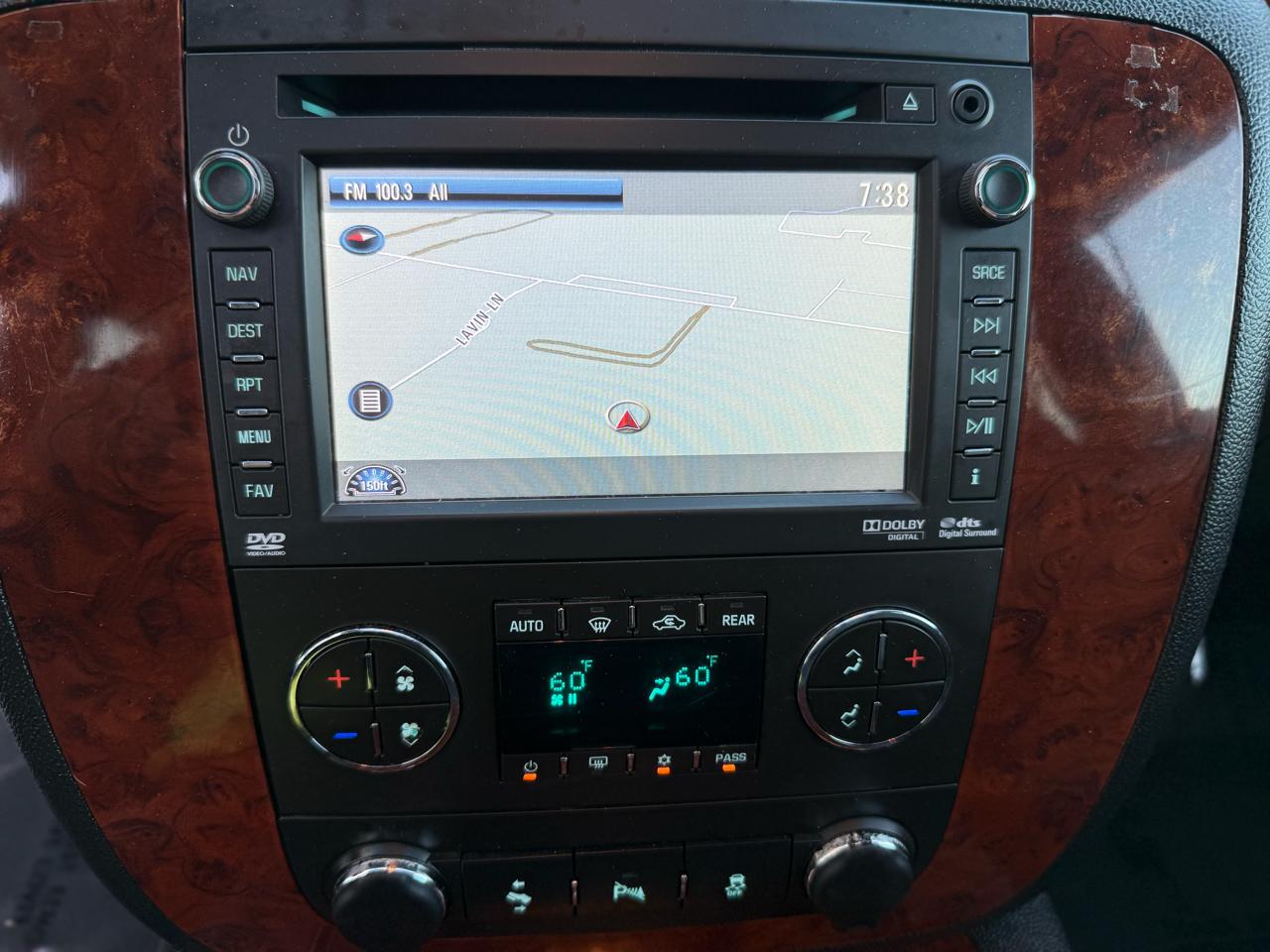 Chevrolet Suburban 4WD 4dr 1500 LTZ 2013