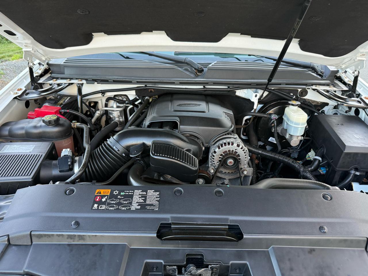 Chevrolet Suburban 4WD 4dr 1500 LTZ 2013