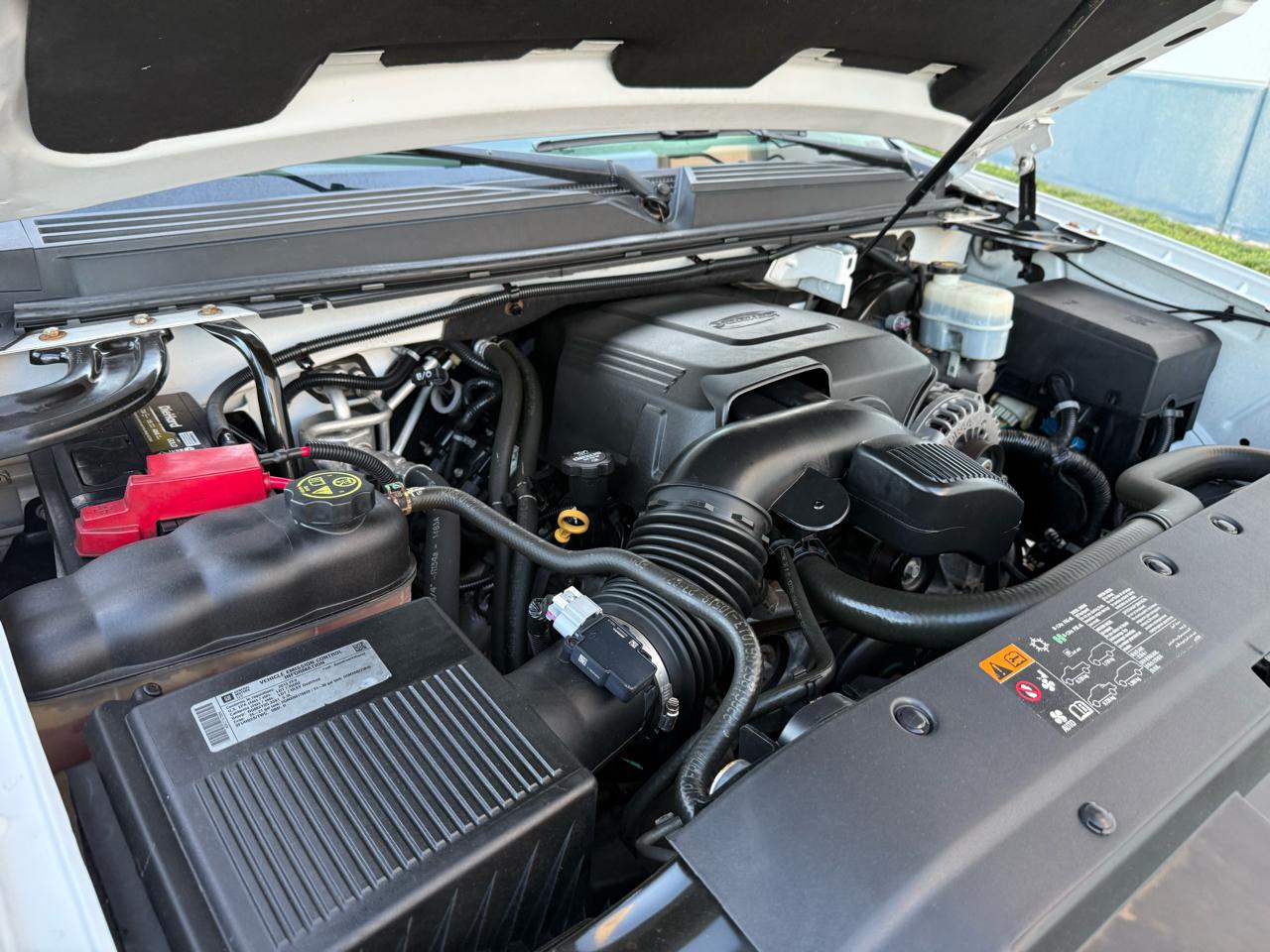 Chevrolet Suburban 4WD 4dr 1500 LTZ 2013