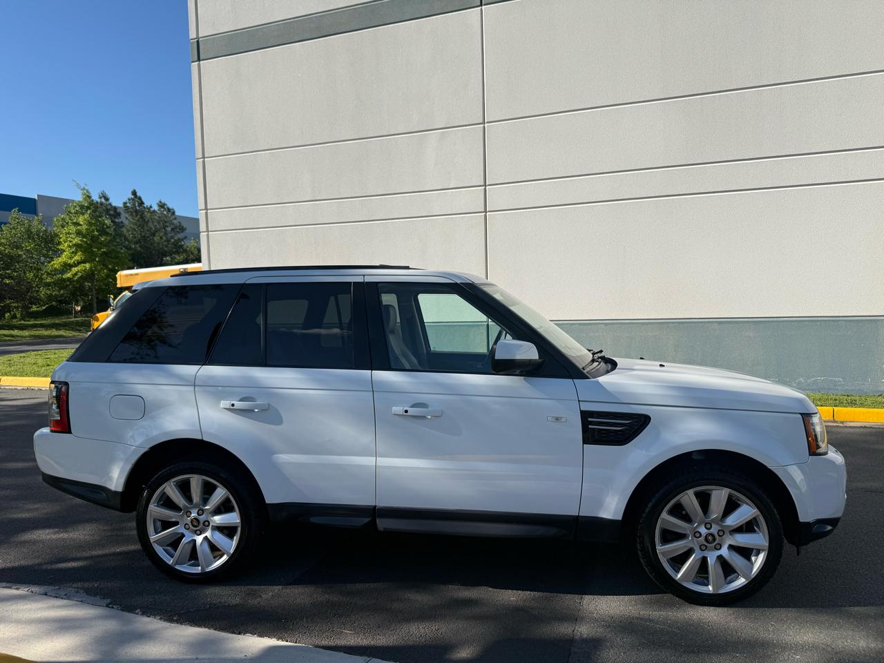 Land Rover Range Rover Sport 4WD 4dr HSE 2013