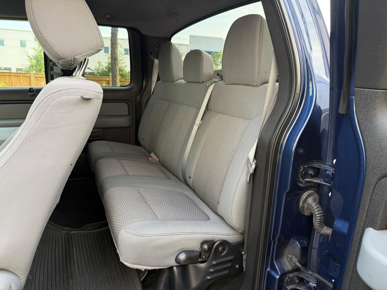 Ford F-150 4WD SuperCab 145" Lariat 2012