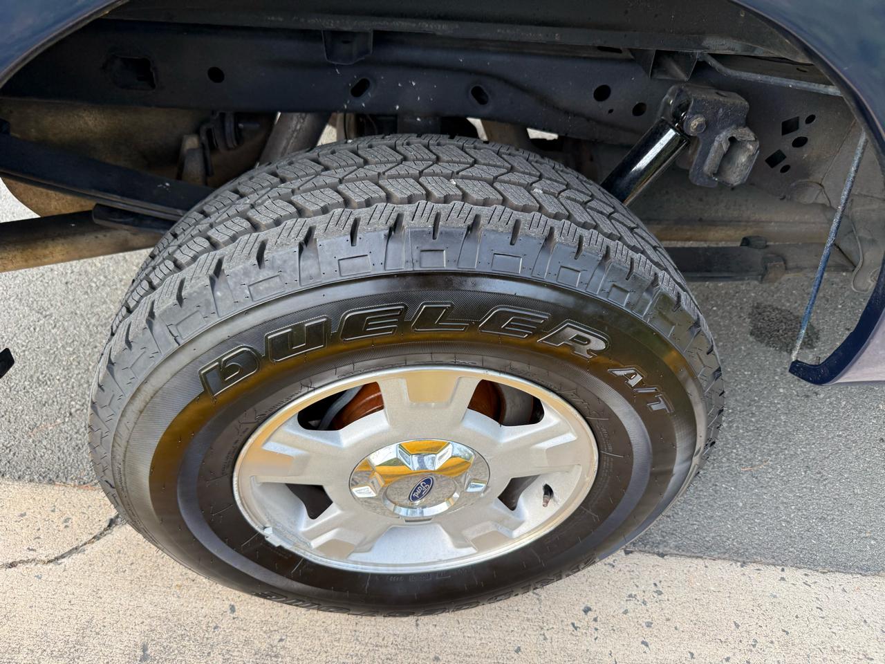 Ford F-150 4WD SuperCab 145" Lariat 2012