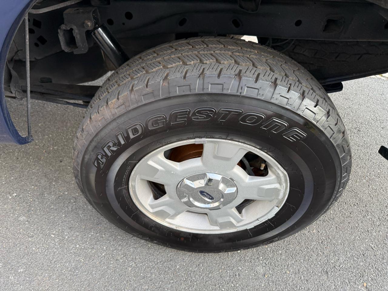 Ford F-150 4WD SuperCab 145" Lariat 2012