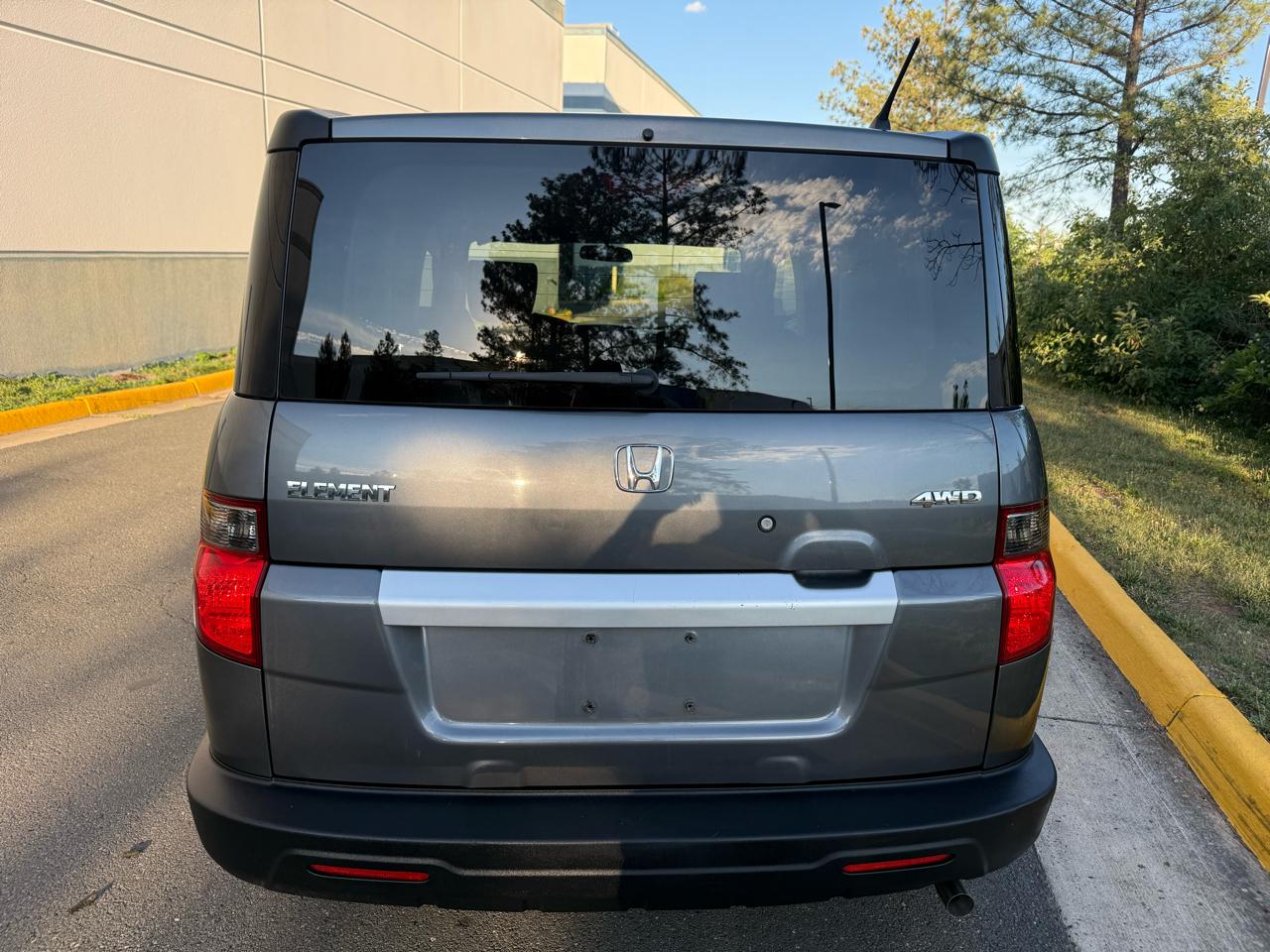 Honda Element 4WD 5dr LX 2011