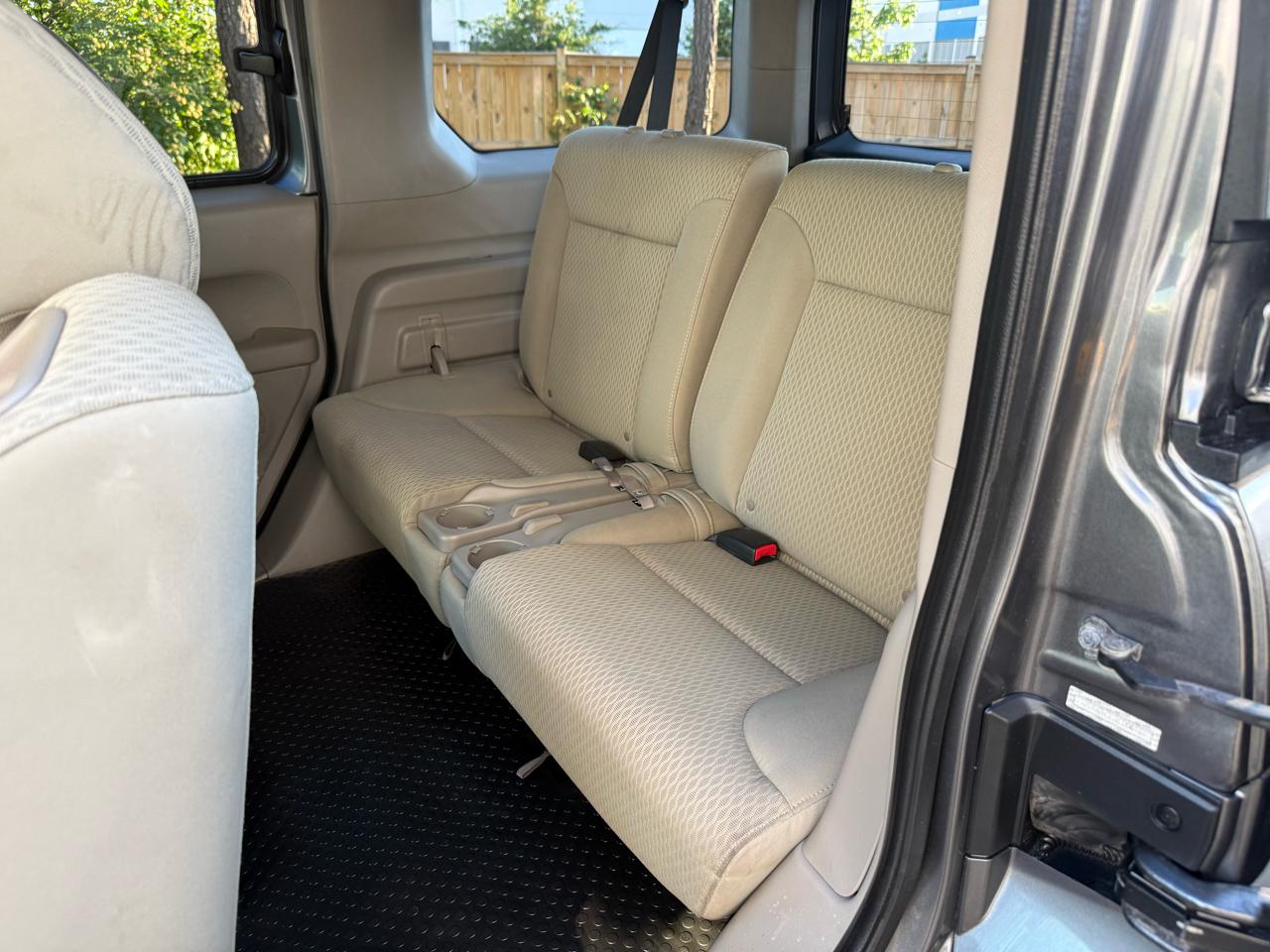 Honda Element 4WD 5dr LX 2011
