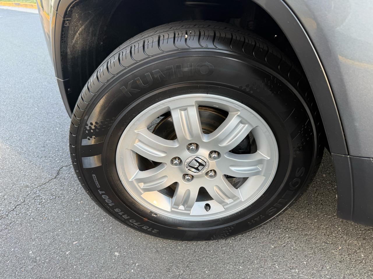 Honda Element 4WD 5dr LX 2011
