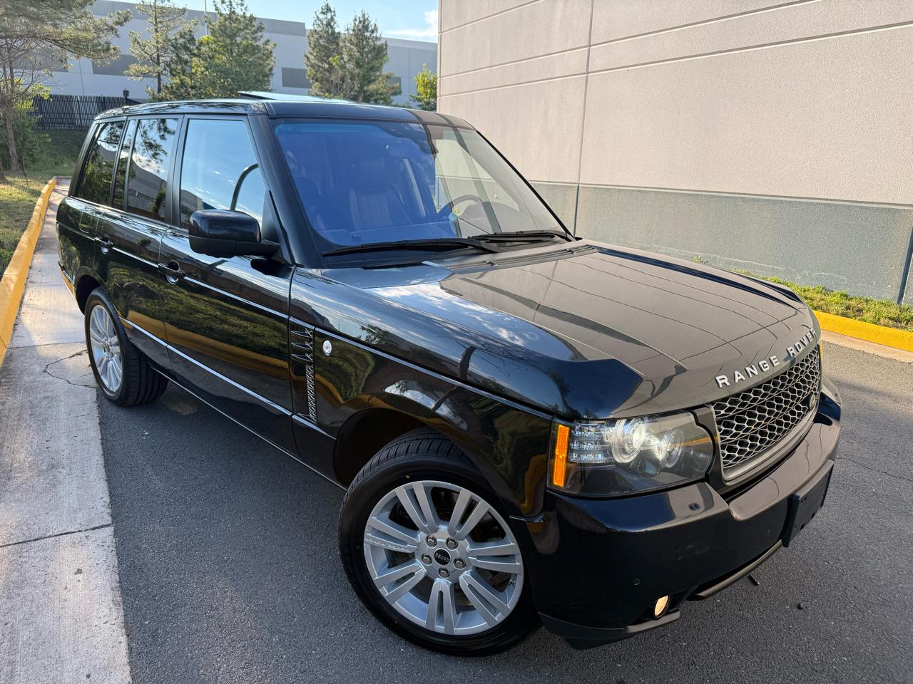 Land Rover Range Rover 4WD 4dr HSE LUX 2012