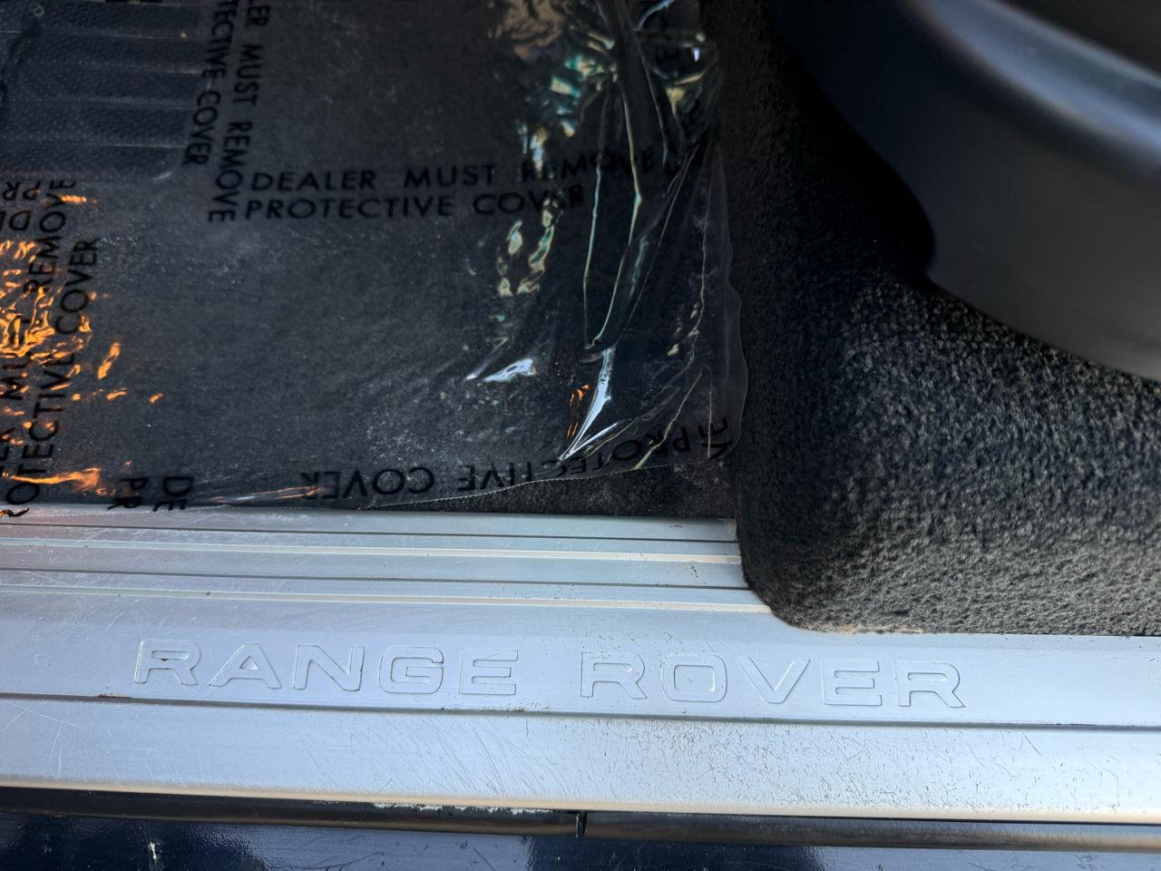 Land Rover Range Rover 4WD 4dr HSE LUX 2012