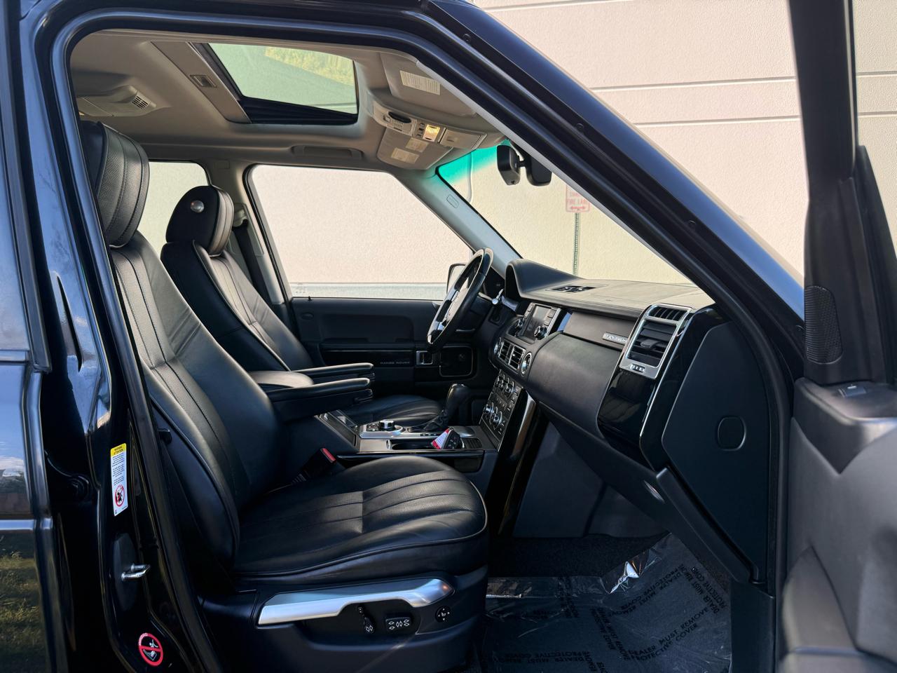 Land Rover Range Rover 4WD 4dr HSE LUX 2012