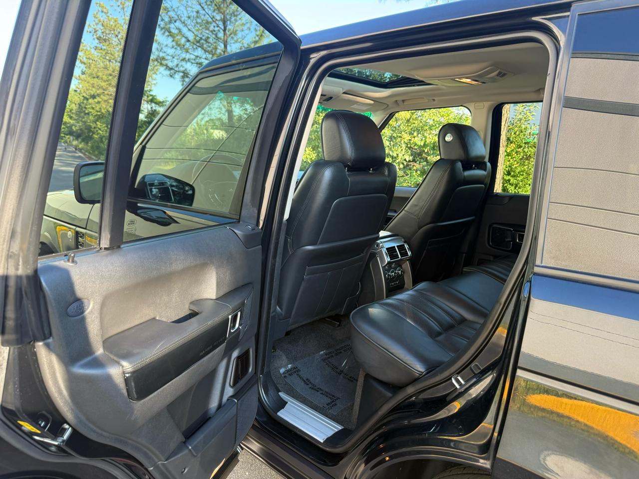 Land Rover Range Rover 4WD 4dr HSE LUX 2012