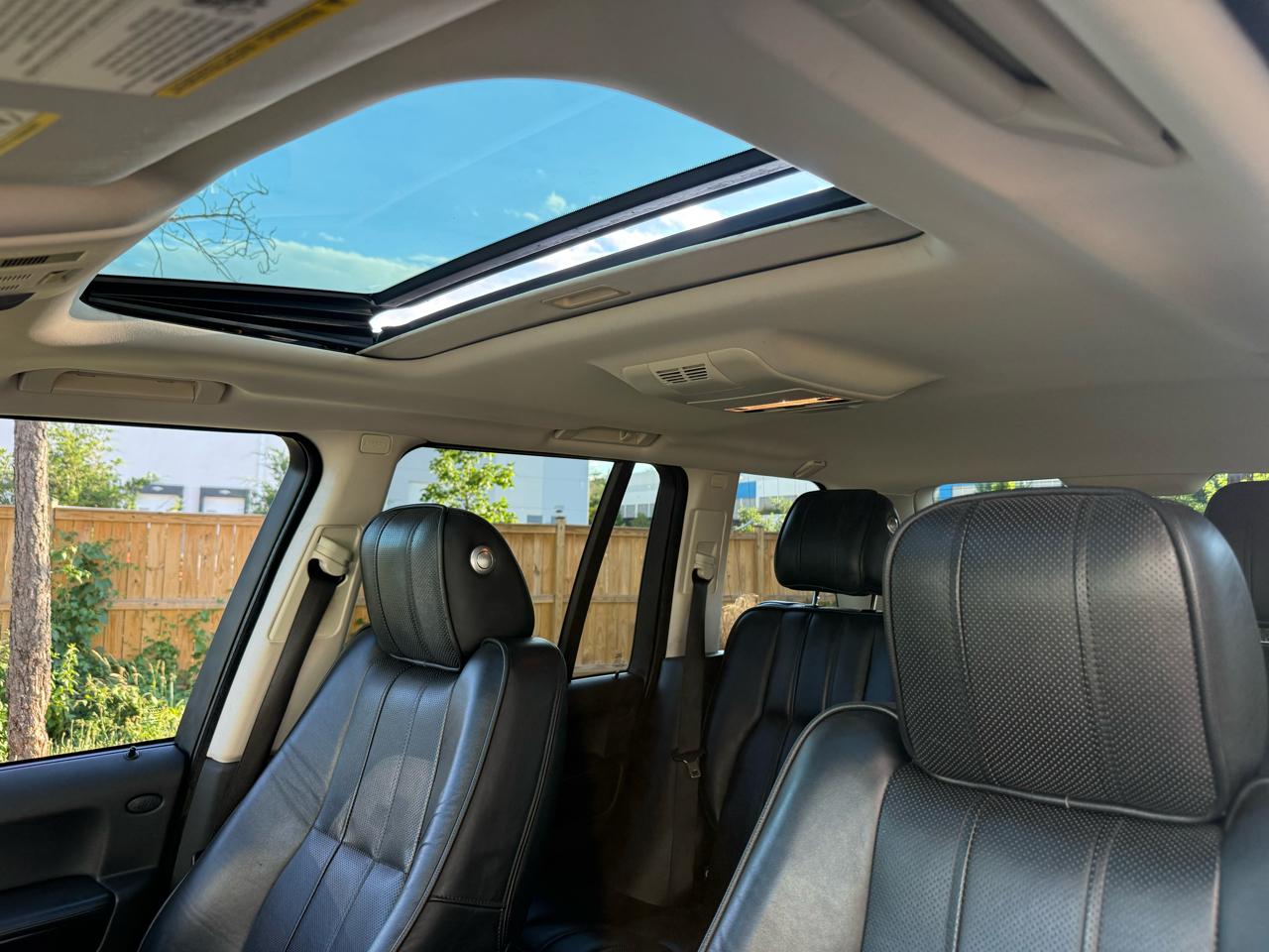 Land Rover Range Rover 4WD 4dr HSE LUX 2012