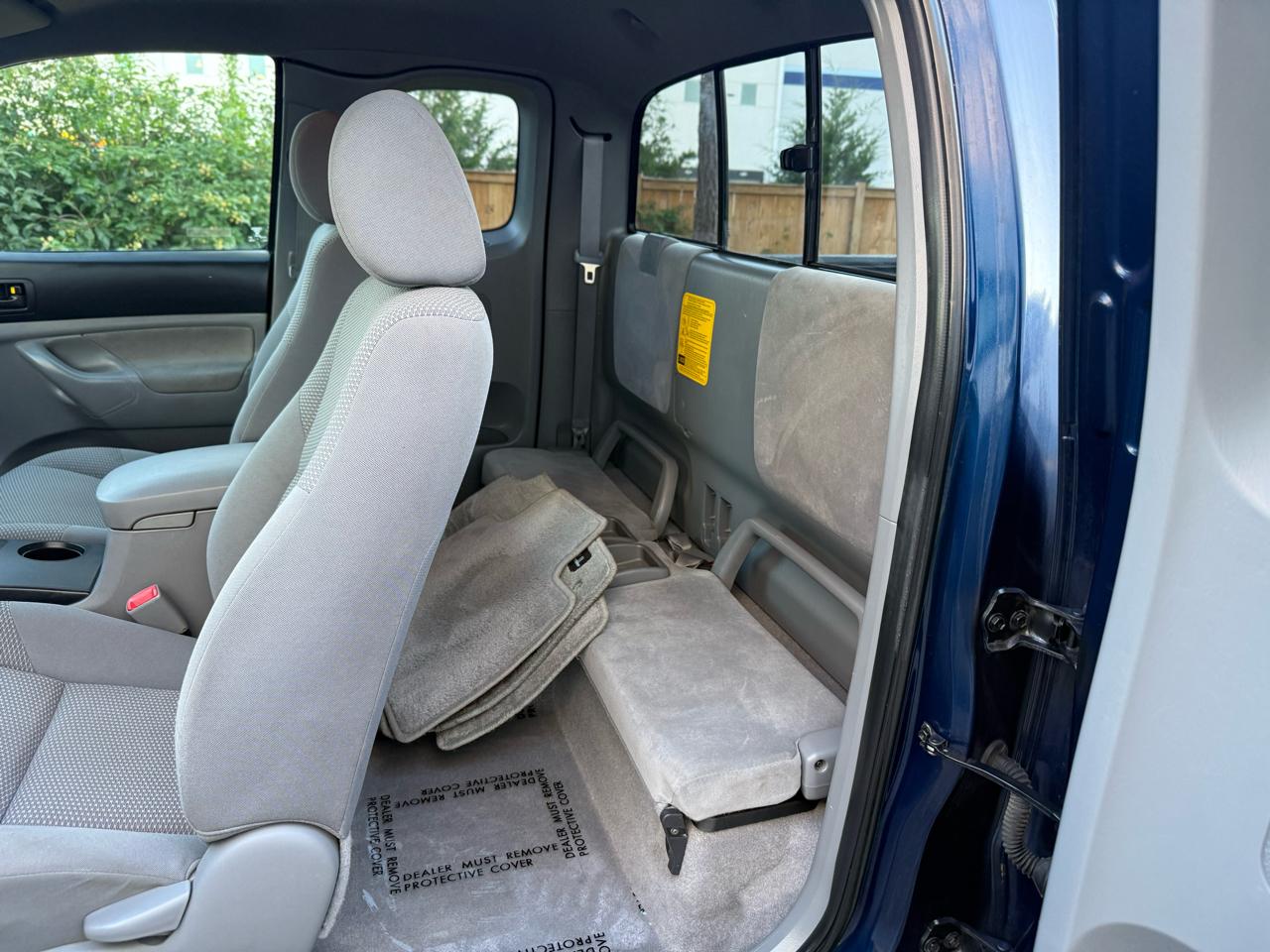 Toyota Tacoma 4WD Access V6 MT (Natl) 2008