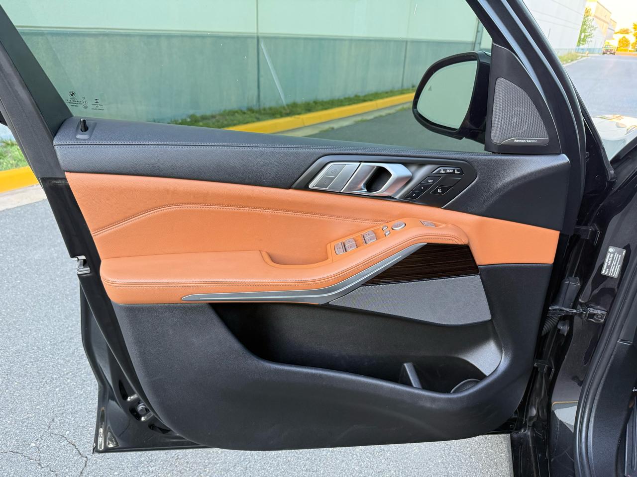 BMW X7 xDrive50i Sports Activity Vehicle 2019