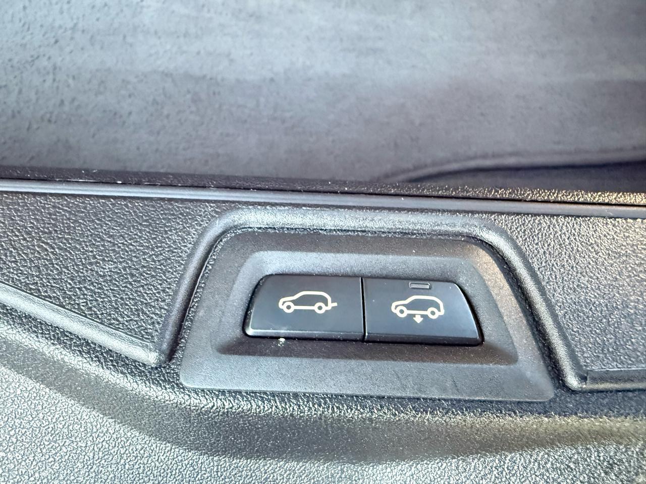 BMW X7 xDrive50i Sports Activity Vehicle 2019