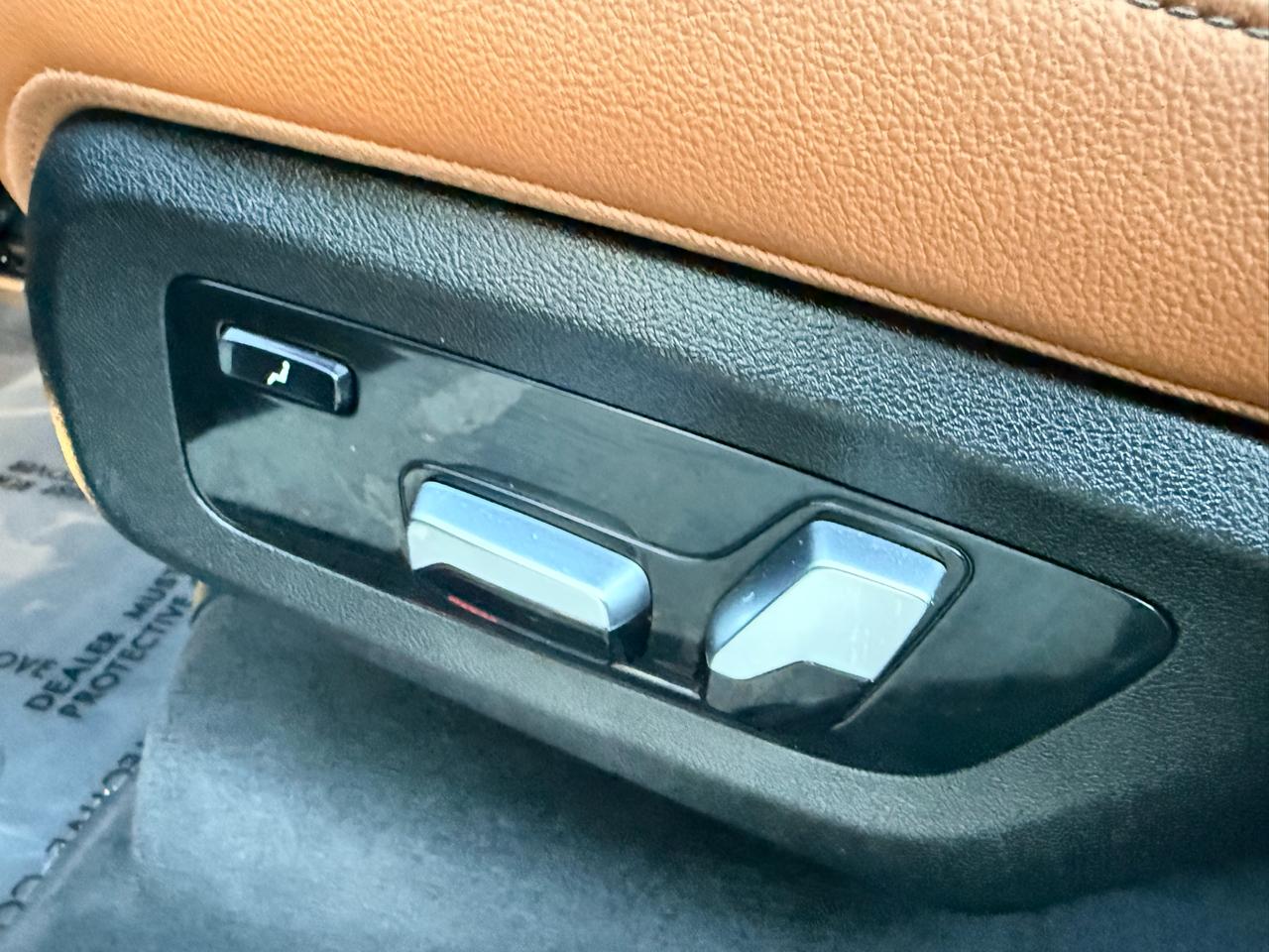 BMW X7 xDrive50i Sports Activity Vehicle 2019